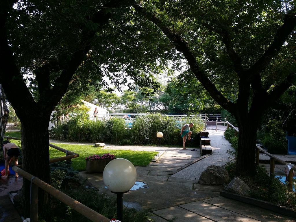 Holiday Center Valdor Cavallino-Treporti Exterior foto