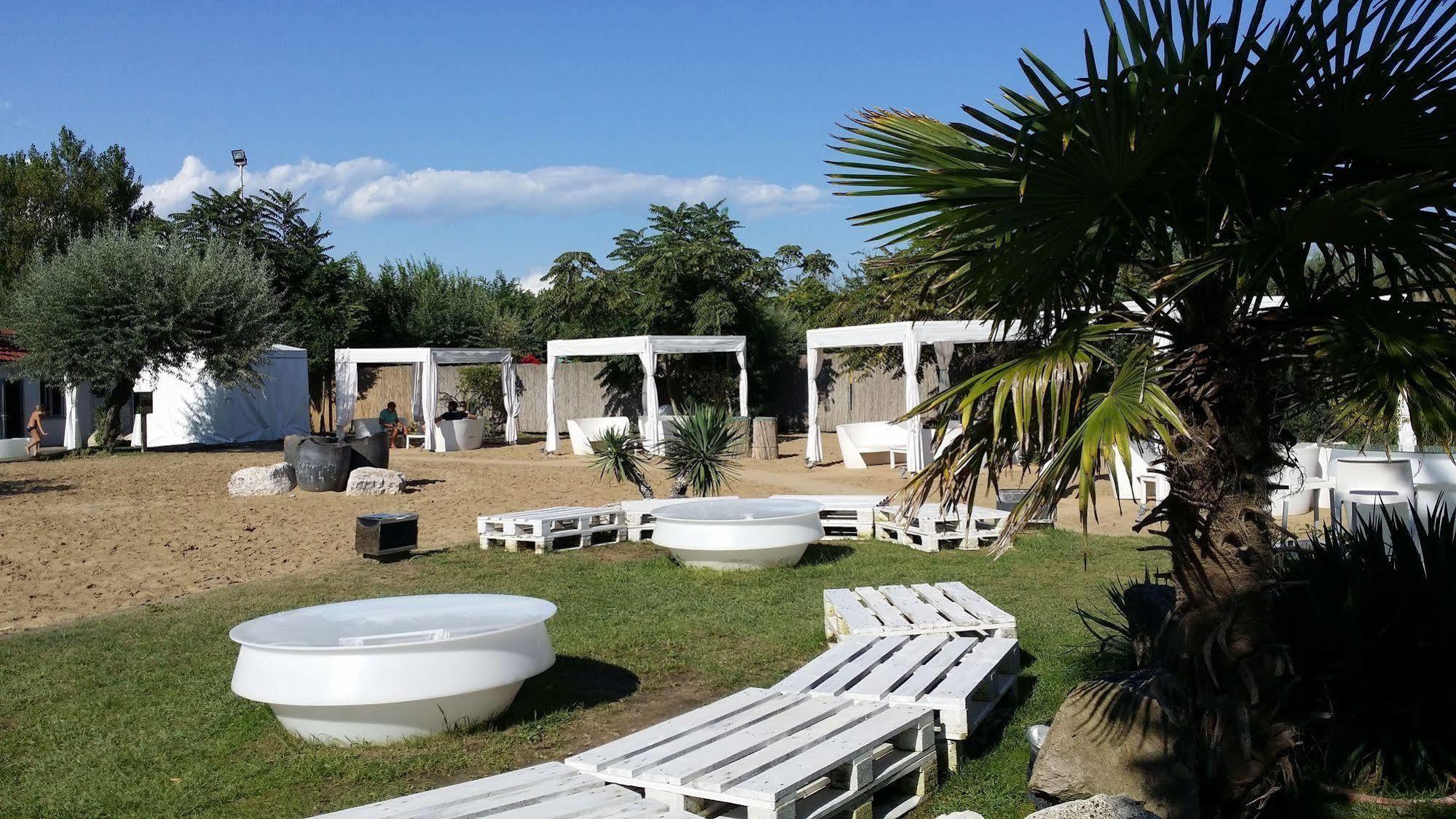 Holiday Center Valdor Cavallino-Treporti Exterior foto